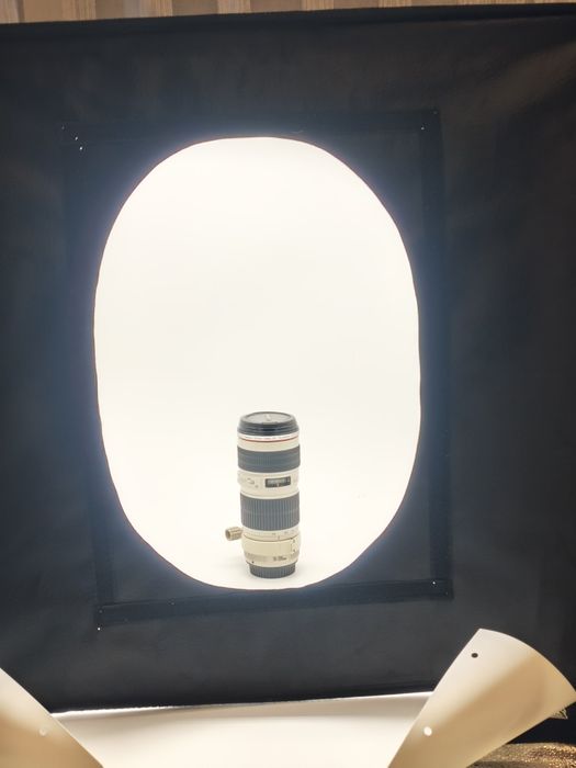 Softbox Fotografie de produs HAKUTATZ 60x60cm + LED + 4 Fundaluri