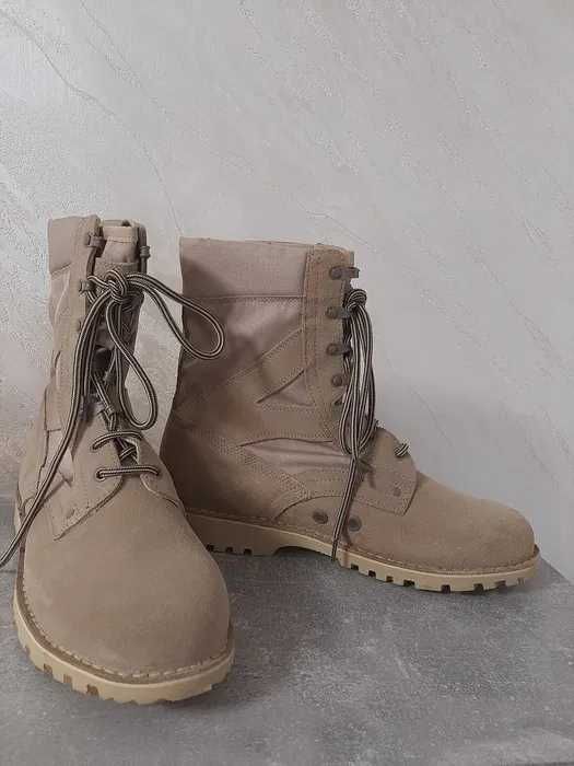 bocanci combat maro