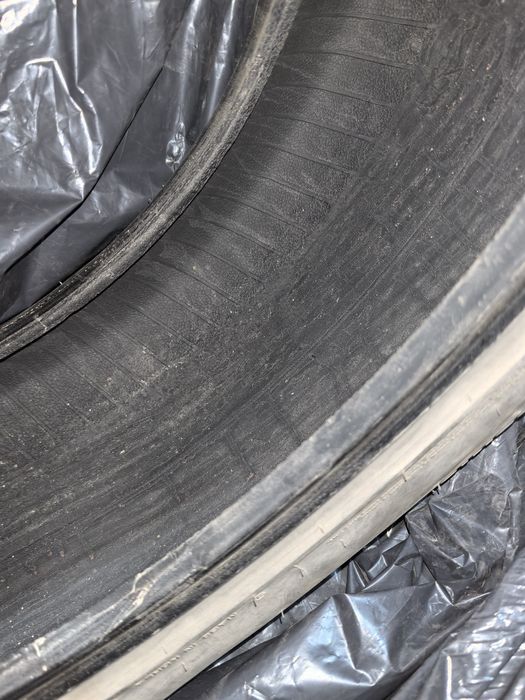 Резина Roadstone 235/55/19