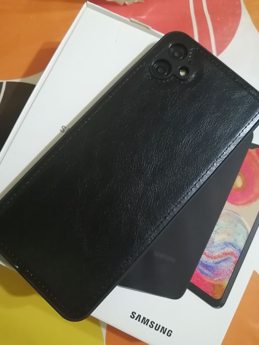 Продам новый телефон Самсунг А04Е