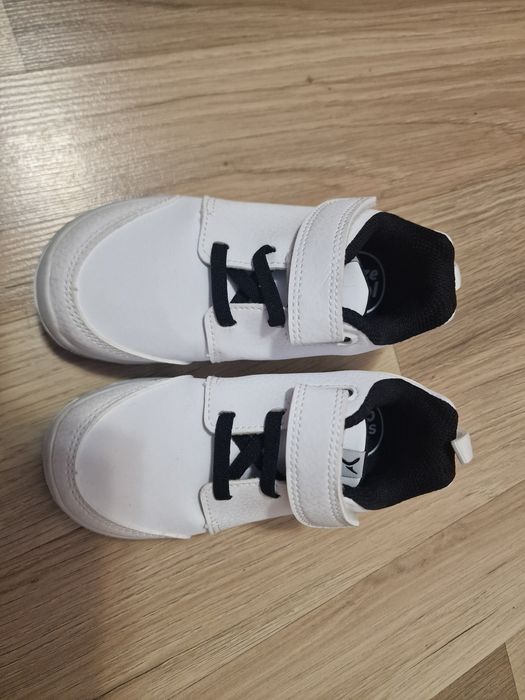 Детски маратонки размер 26