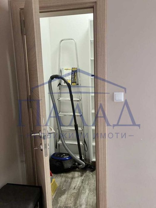 Продава се Тристаен апартамент в Варна, Левски - 85 кв.м за 2412 €/кв.м - Снимка #12