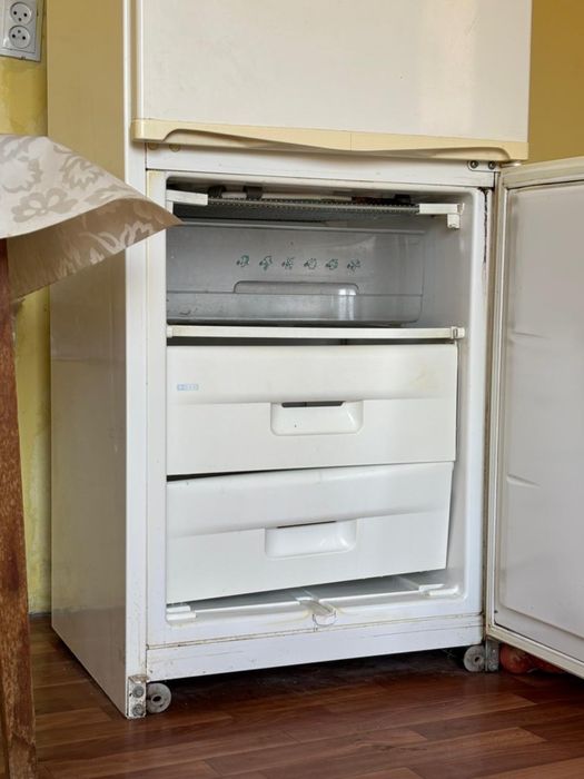 Холодильник в отличном состоянии