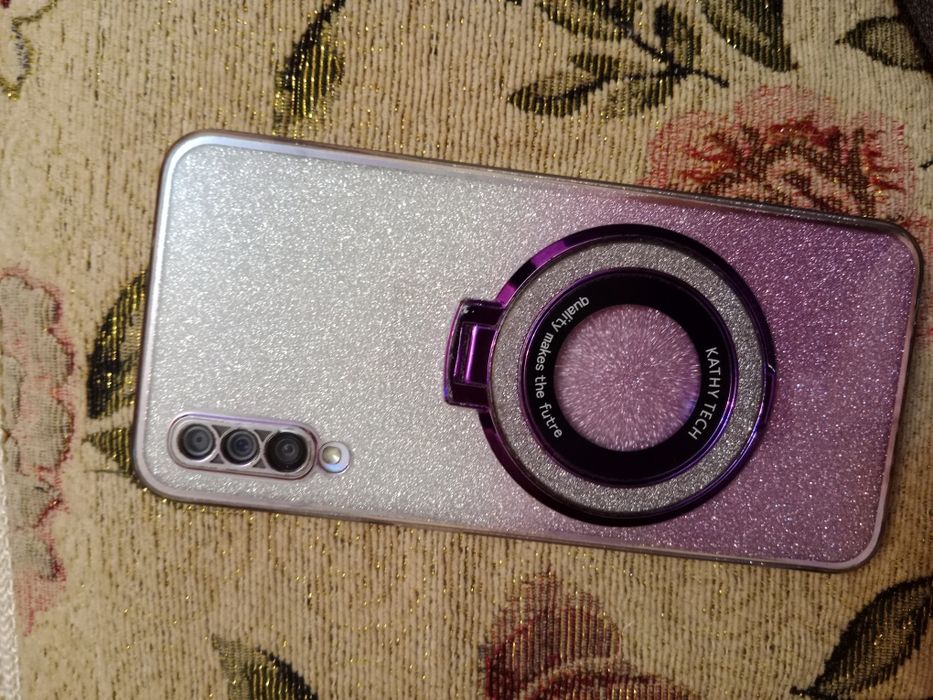 Продам Самсунг А50