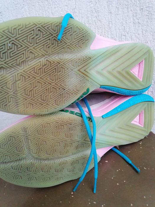 Маратонки Nike 45  zoom freak 5