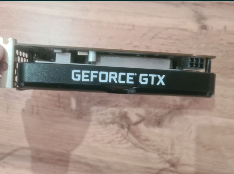 Видеокарта GTX 1650