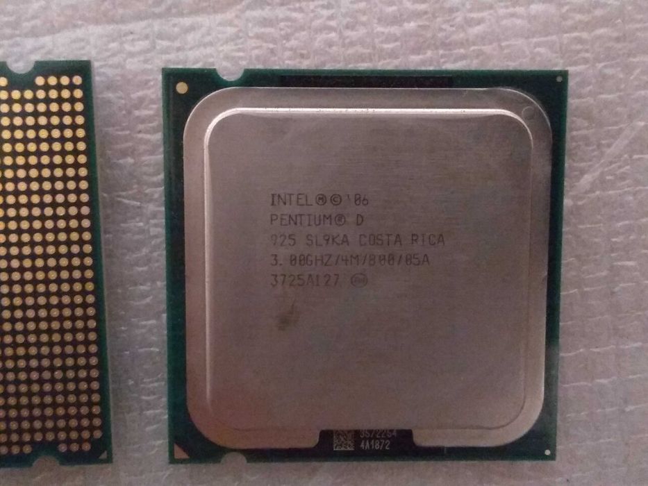 Процессор Intel Pentium D925  (3.00 GHz,  LGA775).