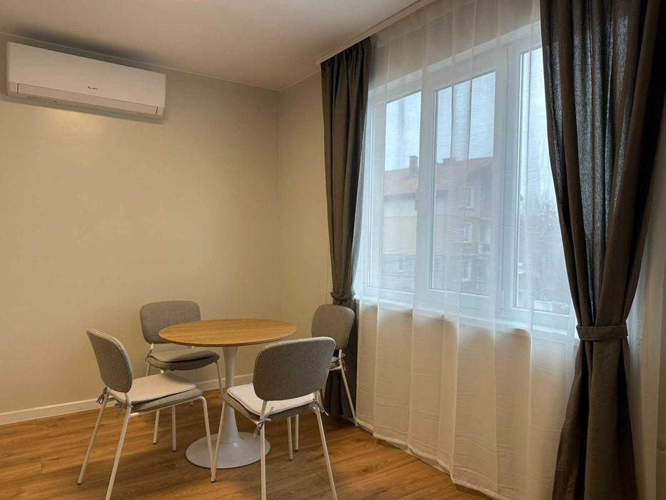 Дава се под наем Двустаен апартамент в Костинброд - 80 кв.м за 408 € - Снимка #2