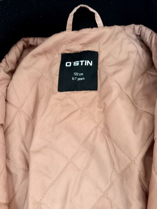 Продам куртку на девочку