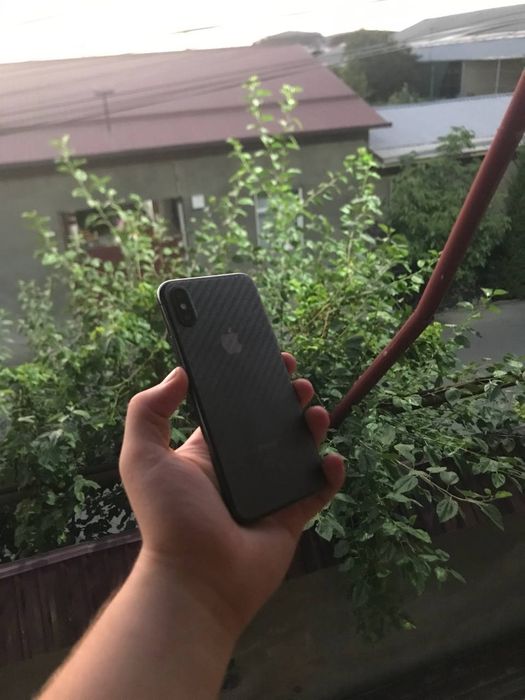 Продается iPhone x 256
