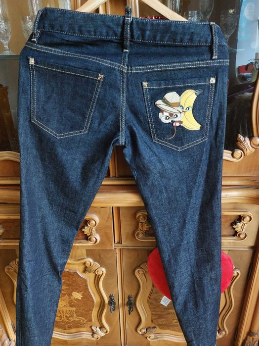 Blugi Dsquared nr 40