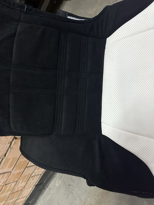 Чехлы на машину