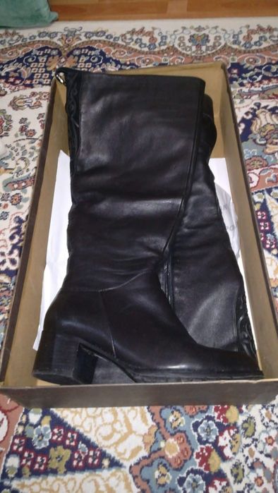 Сапоги жен.кожаные