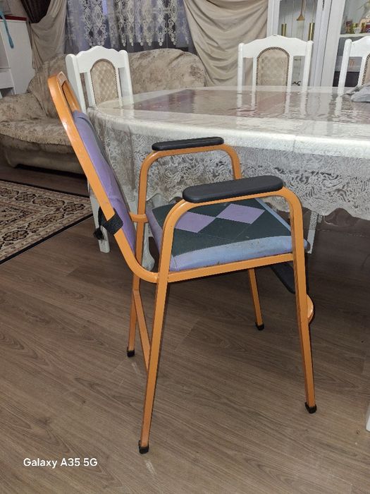 Детский прочный  стульчик