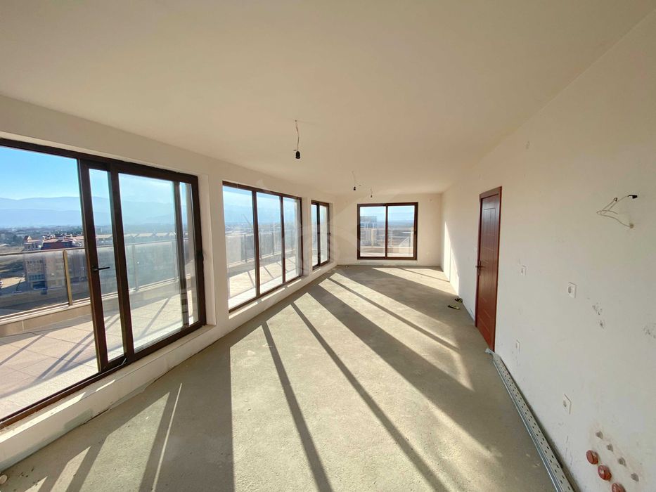 Продава се Многостаен апартамент в Пловдив, Христо Смирненски - 330 кв.м за 785 €/кв.м - Снимка #7