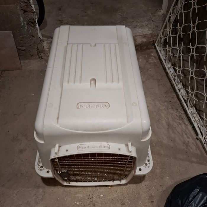 Vând cusca câini avizata YATA