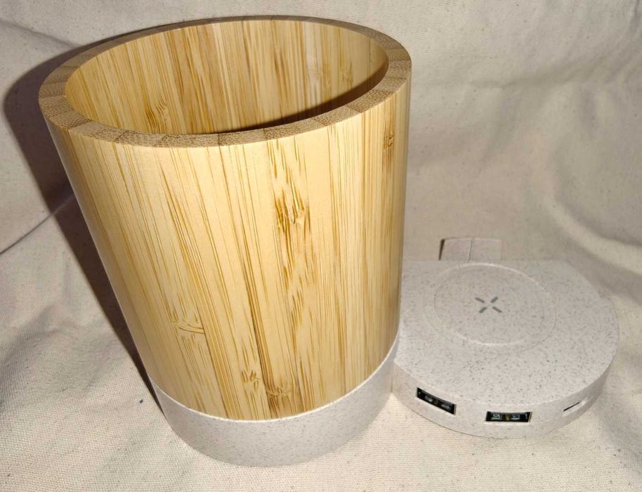 Suport de birou multifunctional cu incarcare si suport telefon