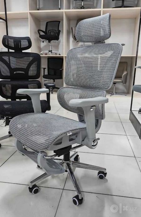 Premium Ergonomik kreslo 402B / 5D podlokotnik / 120 kg / Aksiya