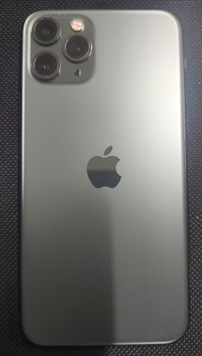 iPhone 11 Pro 256GB в хорошем состоянии