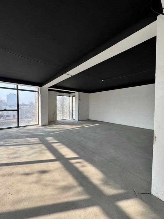 Продаются офисы в бизнес центре (АС)