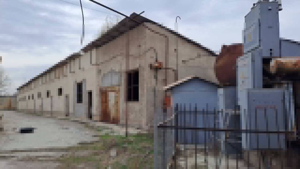 Продаётся 1,1 га производственная база.