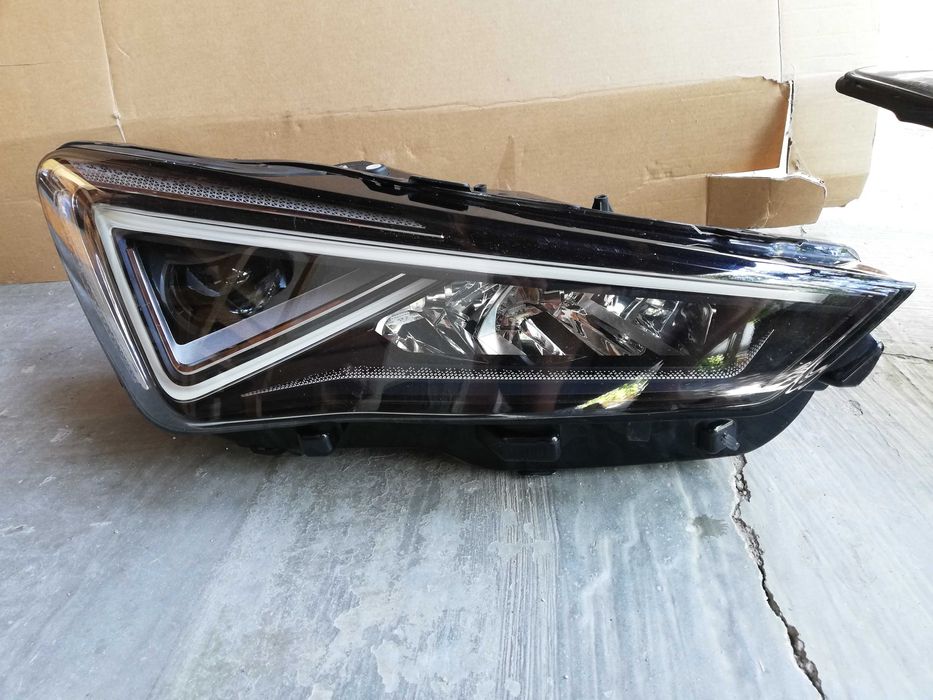 Фар Seat Leon десен LED/Фар Seat Tarraco FULL LED/Фар Tarraco