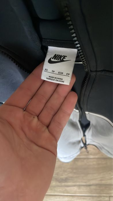Горница Nike tech fleeece