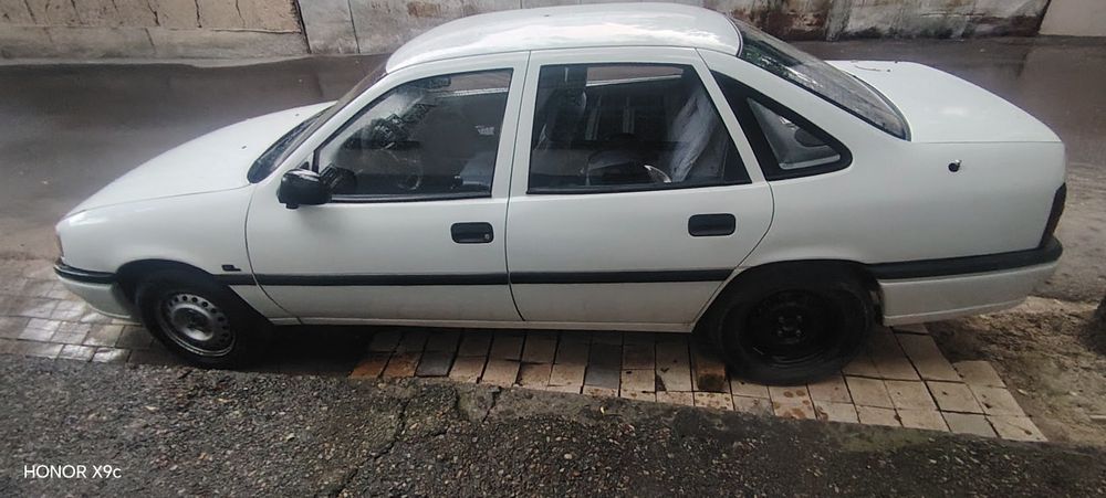 Opel vektor 1.8 mator