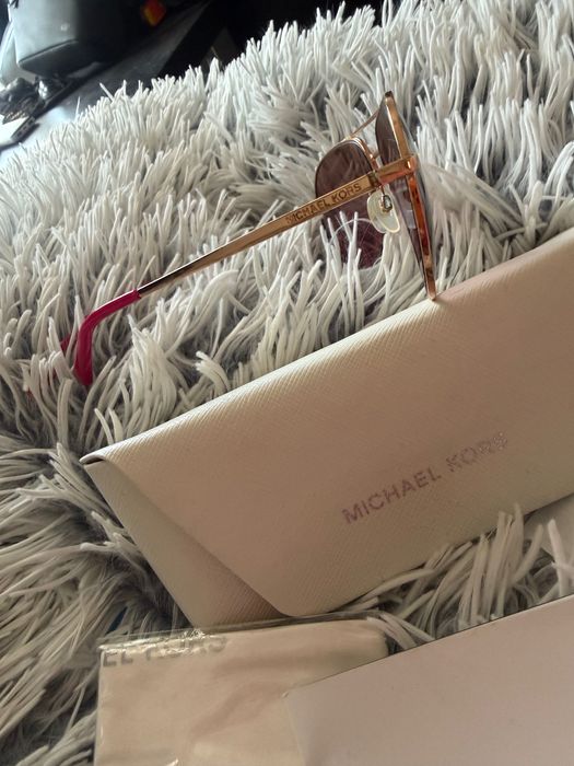 Очила Michael kors