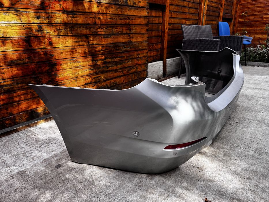 Vand Bara spate Bmw g30 gri