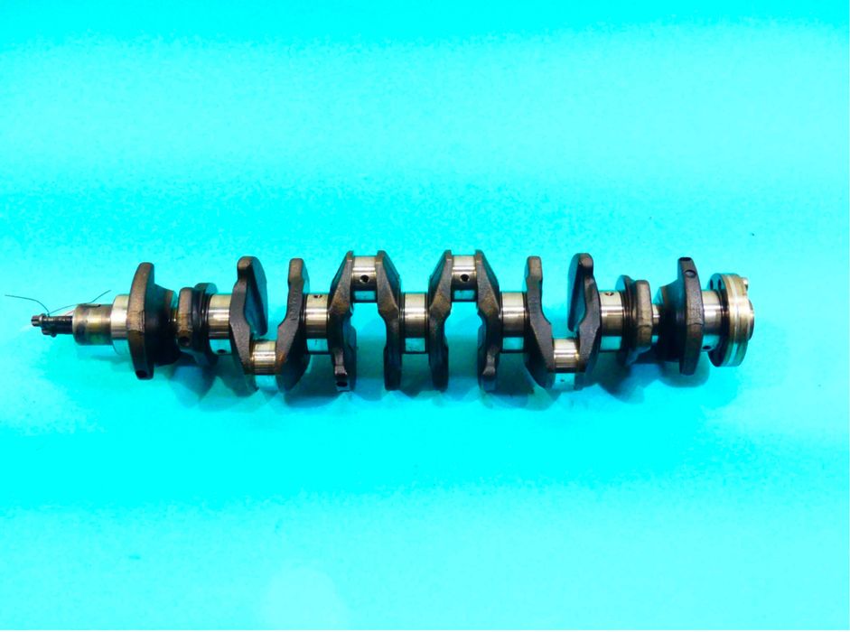 Колянов вал BMW  3.0D M57N2 231, 235 286к