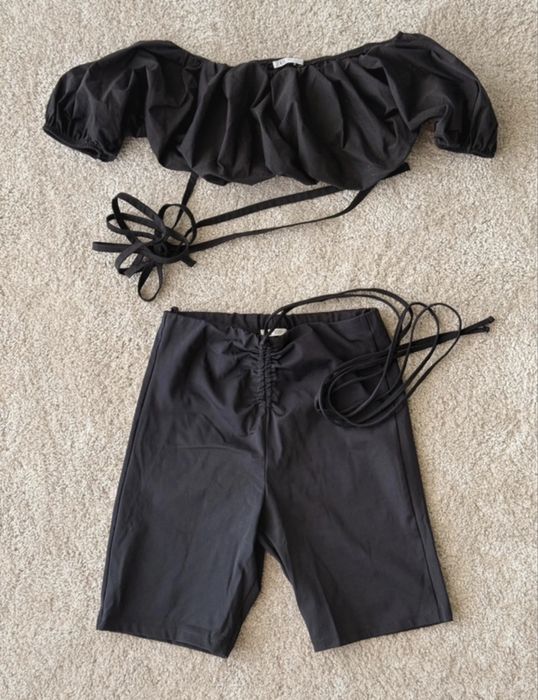Set Zara negru top bufant + colanți biker cu șnururi