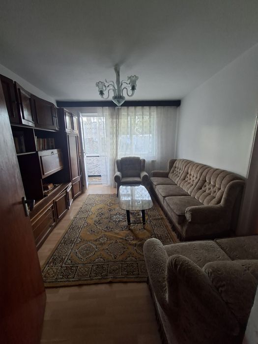 Închiriez apartament 2 camere