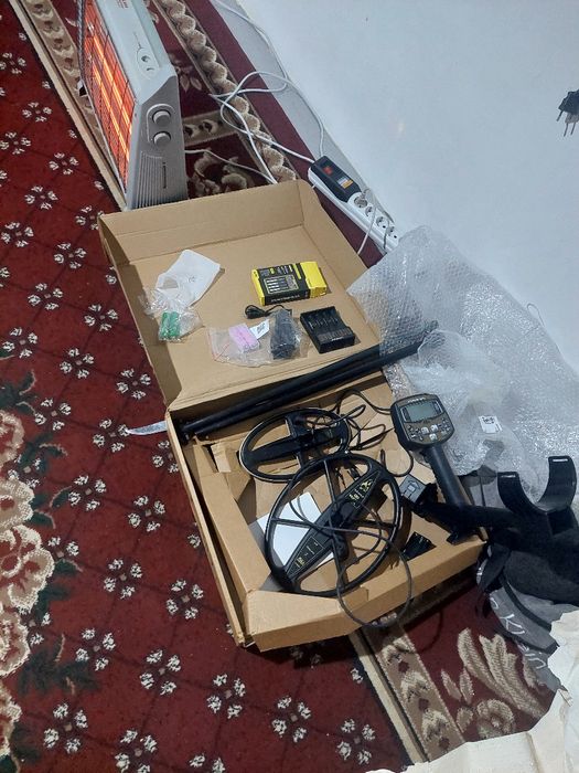 Металоискатель. АКА СИГНУМ ПРО.дополнительно катушка,аккумулятор,