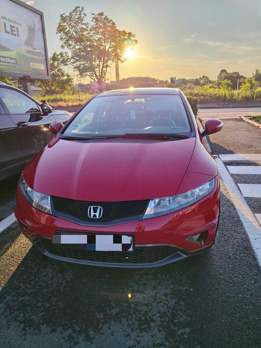 Mașina Honda Civic