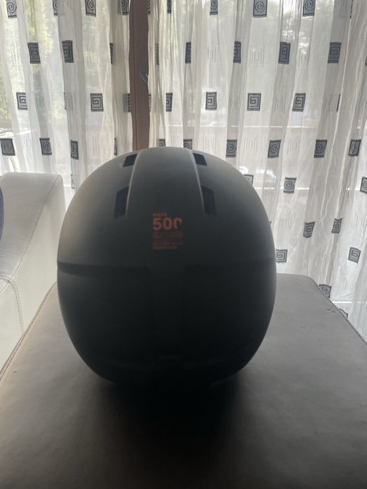 Продавам касака за ски wedze