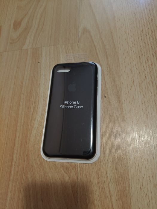 Husa iPhone 8 Silicon Case Noua.