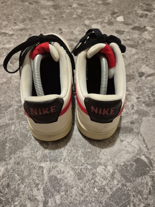 Оригинални Маратонки Nike