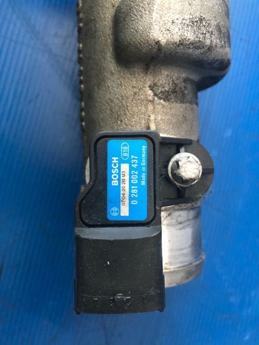 galerie admisie cu senzor presiune 1.9 cdti  opel vectra c