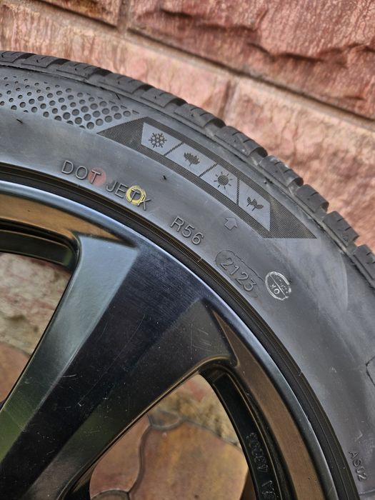 Jante R17 5x112 Audi A5 + anvelope All Season (set complet)