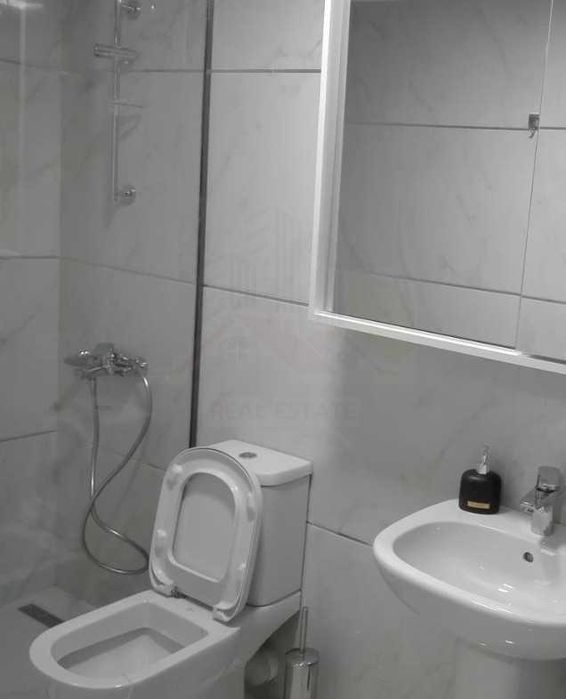 Дава се под наем Двустаен апартамент в Пловдив, Кючук Париж - 60 кв.м за 270.3 € - Снимка #3