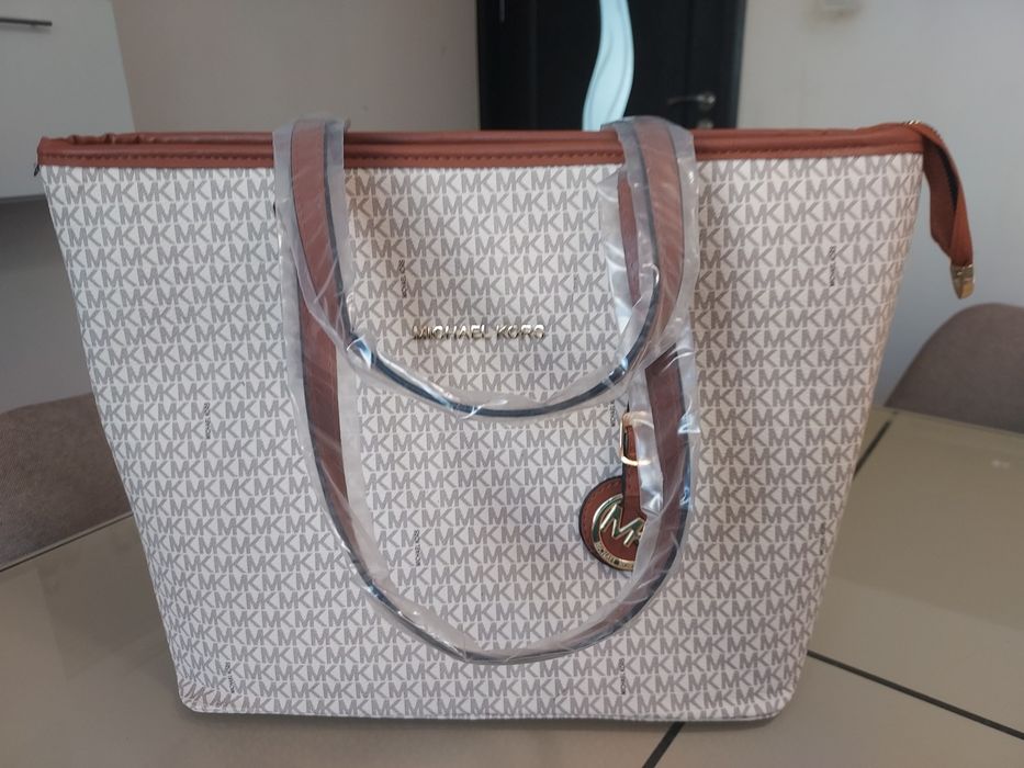 Geantă elegantă damă Michael Kors