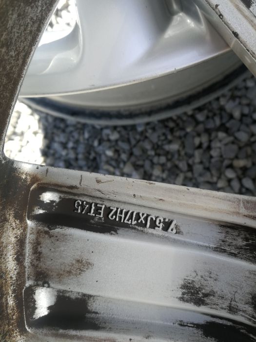 Audi  джанти оригинални 17 цола