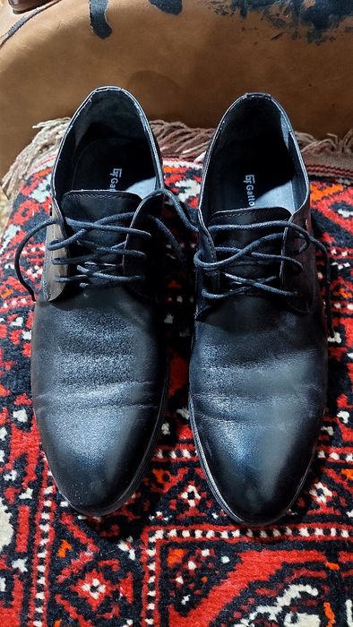 Tufli. Klassik stil. Turkiyaning Gatto Fritto poyafzal fabrikasi.