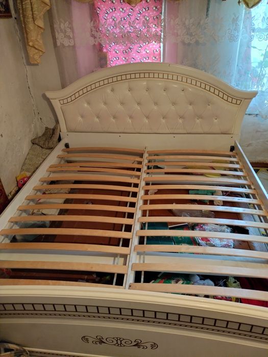 Срочно продам кровать