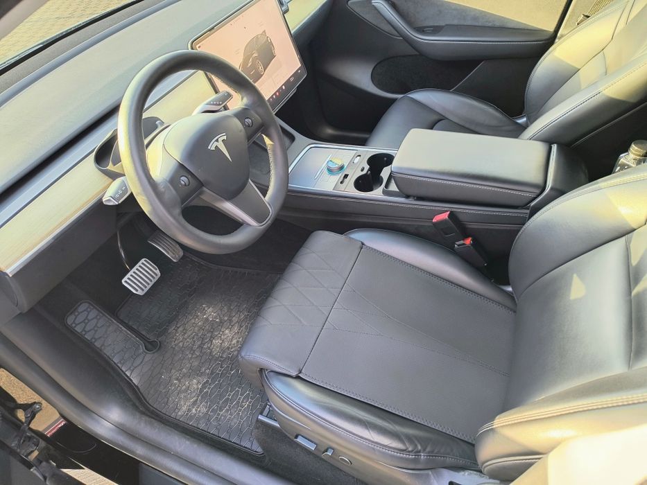 Tesla Model Y LR AWD 12/2022 TVA inclus deductibil