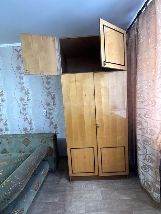 Шифонер с антресолью