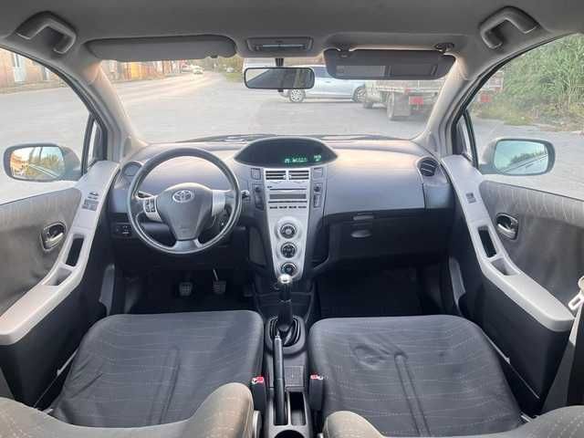 Toyota Yaris 1.4 D-4D нов внос
