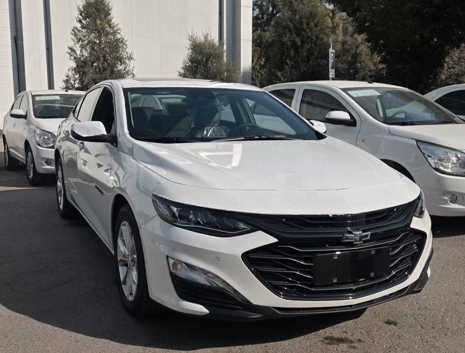 Chevrolet Malibu rassrochka