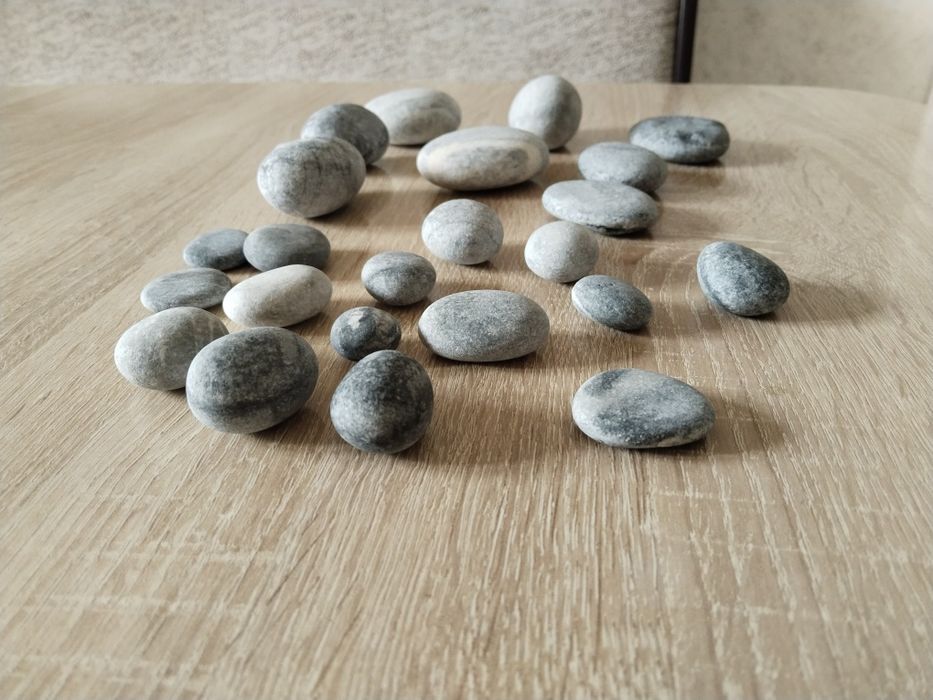 Камни с речки для декора.